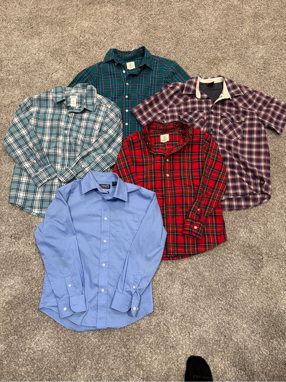 5 Boy’s Dress Shirts - 4 long sleeve, 1 short sleeve - Size M 8